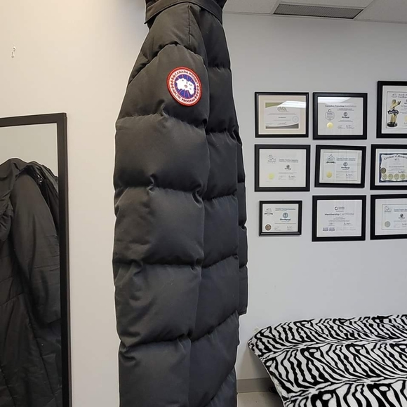 Canada Goose Mystique - Picture 2 of 16